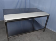 Inox stol otvoreni s plastinom ploom, bez ruba, s podnicom - inox